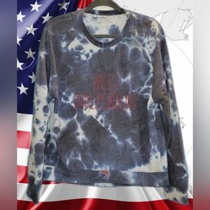 Rae Dunn "Miss Independent" swestshirt